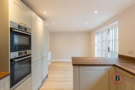 3 bedroom Terraced House for sale in Eathorpe, Leamington Spa