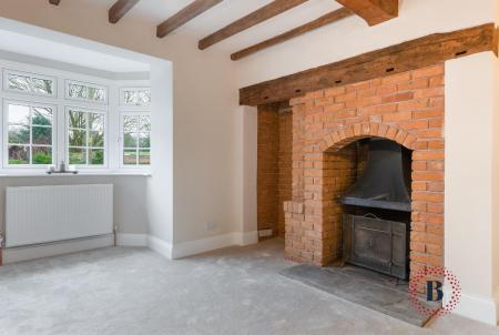 3 bedroom Terraced House for sale in Eathorpe, Leamington Spa