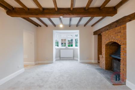 3 bedroom Terraced House for sale in Eathorpe, Leamington Spa