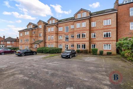 2 bedroom Apartment for sale in Charlotte Street, Leamington Spa