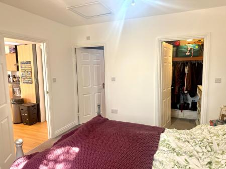 1 bedroom Flat to let in Marne Close, Warwick, CV34