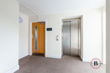 2 bedroom Flat for sale in Kempton Drive, Warwick
