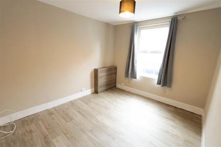 2 bedroom Terraced House to let in Princes Street, Leamington Spa, CV32