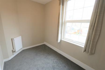 2 bedroom Terraced House to let in Princes Street, Leamington Spa, CV32