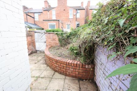 2 bedroom Terraced House to let in Princes Street, Leamington Spa, CV32