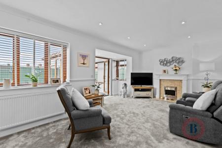 3 bedroom Detached bungalow for sale in Beale Close, Bishops Tachbrook, Leamington Spa