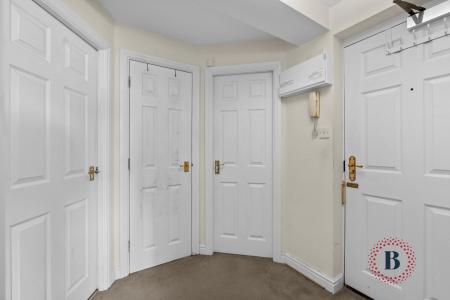 2 bedroom Flat for sale in Frances Havergal Close, Leamington Spa