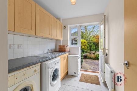 3 bedroom Terraced House for sale in Othello Avenue, Heathcote, Warwick