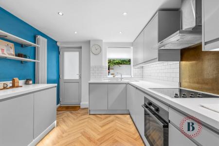 1 bedroom Apartment for sale in Willes Road, Leamington Spa