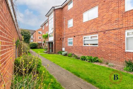 2 bedroom Apartment for sale in Arlington Avenue, Leamington Spa