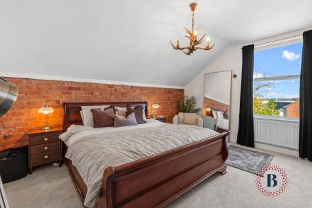 2 bedroom Semi-detached house for sale in Prospect Road, Leamington Spa