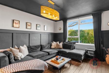 2 bedroom Semi-detached house for sale in Prospect Road, Leamington Spa