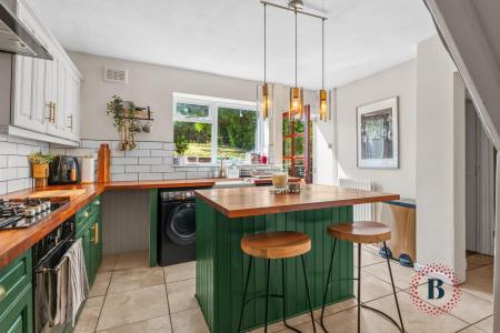 2 bedroom Semi-detached house for sale in Prospect Road, Leamington Spa