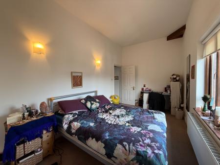 1 bedroom Flat to let in Bell Court, The Maltings, Lillington Ave, Leamington Spa, CV32