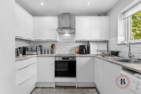 2 bedroom Semi-detached house for sale in Marlborough Drive, Sydenham, Leamington Spa