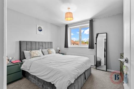 2 bedroom Semi-detached house for sale in Marlborough Drive, Sydenham, Leamington Spa