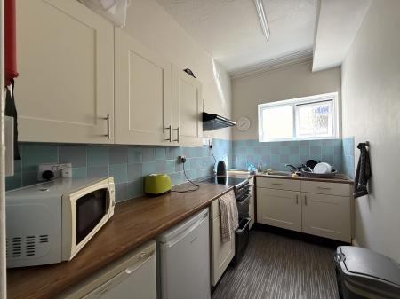 1 bedroom Flat to let in Adelaide Road, Leamington Spa, CV31