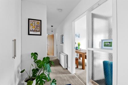 2 bedroom Apartment for sale in St. Johns Court, Warwick