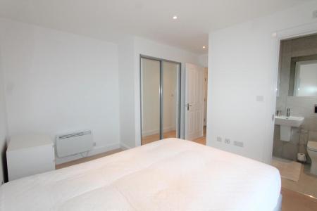 2 bedroom Apartment for sale in Andrews Close, Warwick
