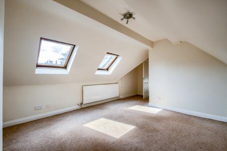 4 bedroom Detached house to let in Kenilworth Road, Leamington Spa, CV32