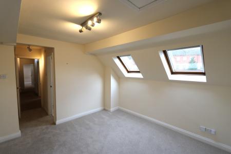 4 bedroom Detached house to let in Kenilworth Road, Leamington Spa, CV32