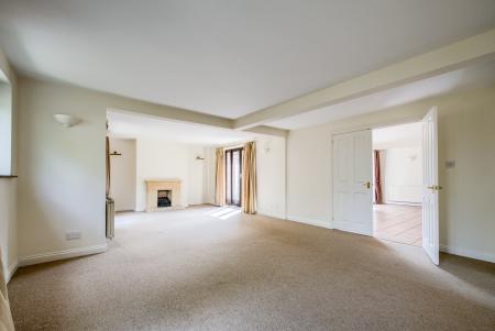 4 bedroom Detached house to let in Kenilworth Road, Leamington Spa, CV32