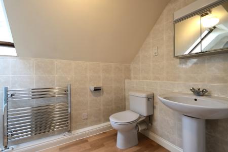 4 bedroom Detached house to let in Kenilworth Road, Leamington Spa, CV32
