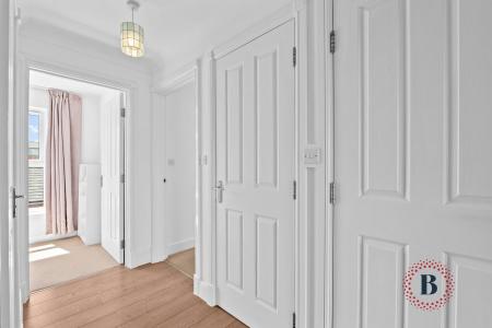2 bedroom Apartment for sale in Andrews Close, Warwick