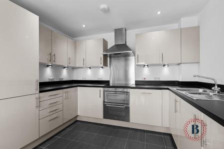 2 bedroom Apartment for sale in Andrews Close, Warwick