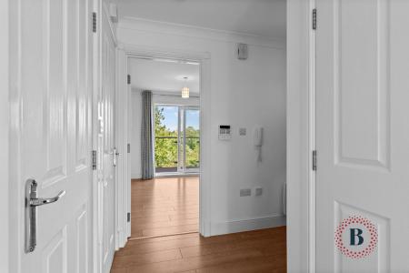 2 bedroom Apartment for sale in Andrews Close, Warwick