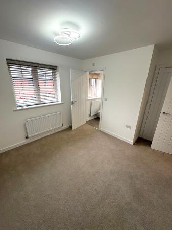 3 bedroom Semi-detached house to let in Glade Way, Bishops Tachbrook, CV33
