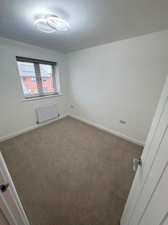 3 bedroom Semi-detached house to let in Glade Way, Bishops Tachbrook, CV33