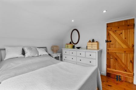 3 bedroom Semi-detached house for sale in Keytes Lane, Barford