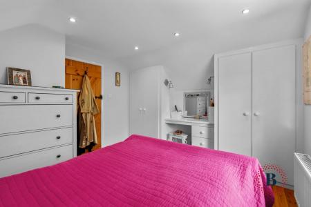 3 bedroom Semi-detached house for sale in Keytes Lane, Barford