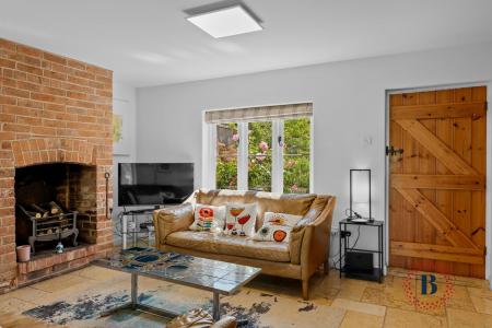 3 bedroom Semi-detached house for sale in Keytes Lane, Barford