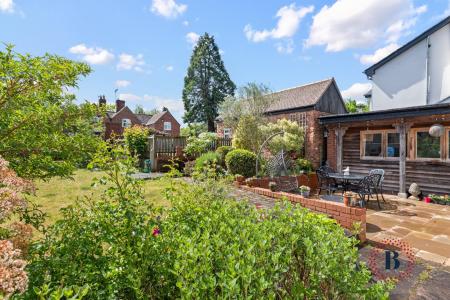 3 bedroom Semi-detached house for sale in Keytes Lane, Barford