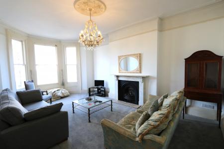 3 bedroom Duplex to let in Avenue Road, Leamington Spa, CV31
