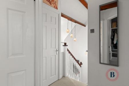 2 bedroom Cottage for sale in Cedar Tree Farm, Fosse Way, Radford Semele, Leamington Spa