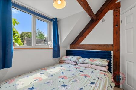 2 bedroom Cottage for sale in Cedar Tree Farm, Fosse Way, Radford Semele, Leamington Spa