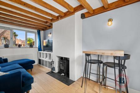 2 bedroom Cottage for sale in Cedar Tree Farm, Fosse Way, Radford Semele, Leamington Spa