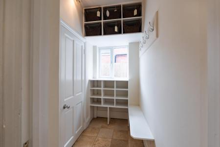 5 bedroom Semi-detached house for sale in Tachbrook Road, Leamington Spa