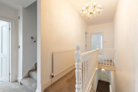 5 bedroom Semi-detached house for sale in Tachbrook Road, Leamington Spa