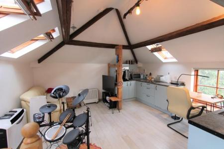 1 bedroom Flat to let in William Street, Leamington Spa, CV32