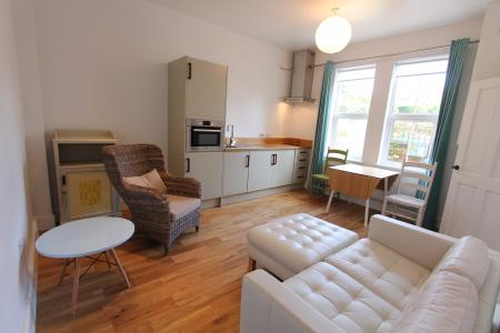 1 bedroom Cottage to let in Fairlawn Close, Leamington Spa, CV32