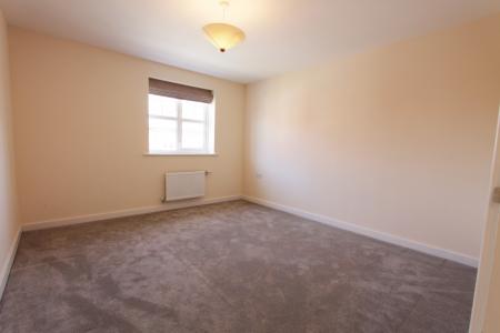 4 bedroom Detached house to let in Macaulay Road, Bishops Itchington, CV47