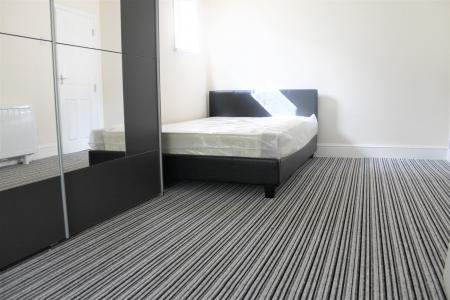 1 bedroom Flat to let in St Marys Road, Leamington Spa, CV31
