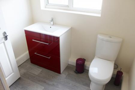 1 bedroom Flat to let in St Marys Road, Leamington Spa, CV31