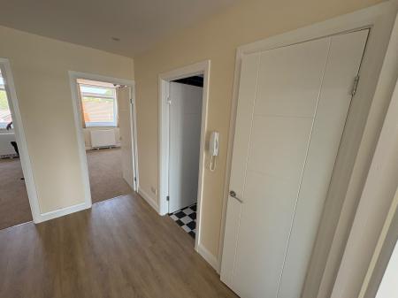 2 bedroom Flat to let in Newbold Terrace East, Leamington Spa, CV32