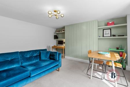 1 bedroom Flat to let in Willes Road, Leamington Spa, CV32