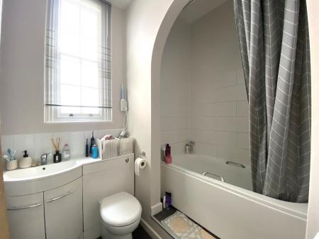 3 bedroom Duplex to let in Heath Terrace, Leamington Spa, CV32